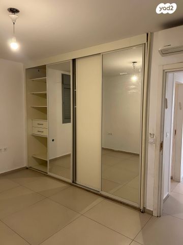 דירה, גרטרוד עליון 4, פסגות אפק, ראש העין