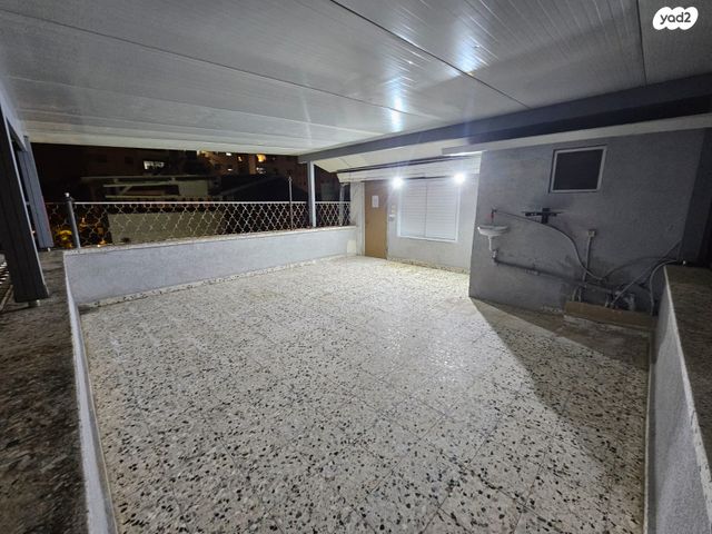 יוסף טרומפלדור 17