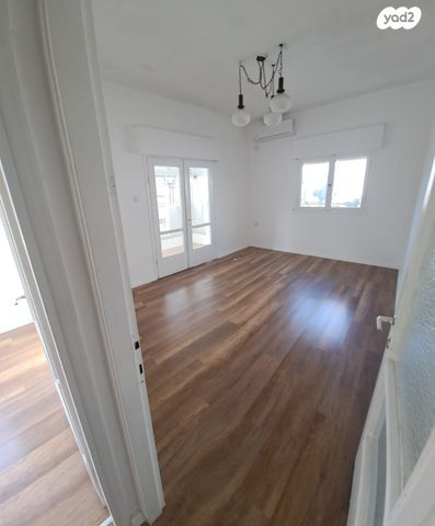 דירה, קדושי קהיר 18, רוטשילד עצמאות, בת ים