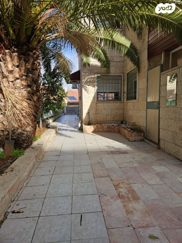 דו משפחתי, משה רחמילביץ' 129, פסגת זאב, ירושלים