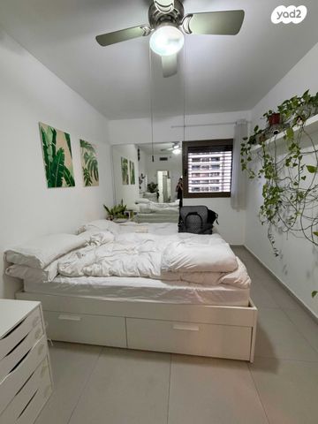 דירה, נחלת יצחק 18, נחלת יצחק, תל אביב יפו