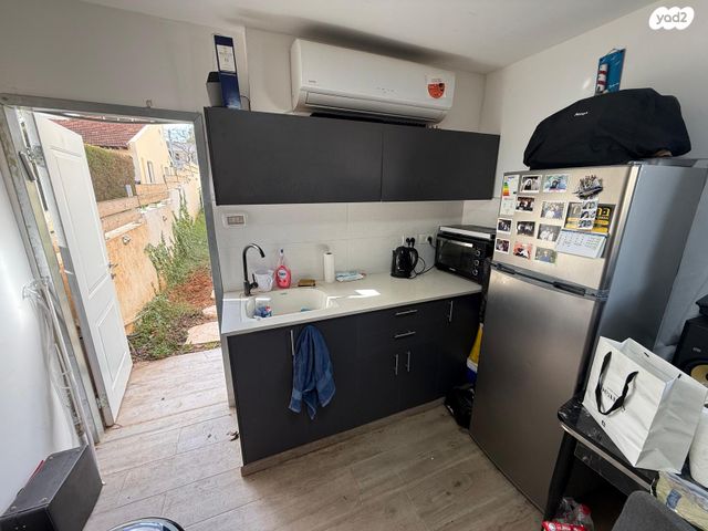 קיבוץ גלויות 7