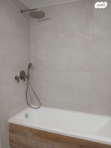 דירה, פנחס לבון 14, שיכון ותיקים, חולון