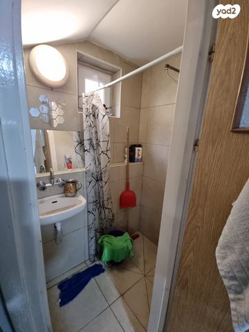 דירה, עופרה 9, קרית יערים, גבעת זאב