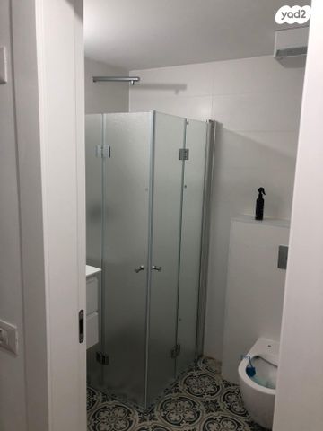 דירה, ירושלים 12, שאר העיר, גבעת שמואל