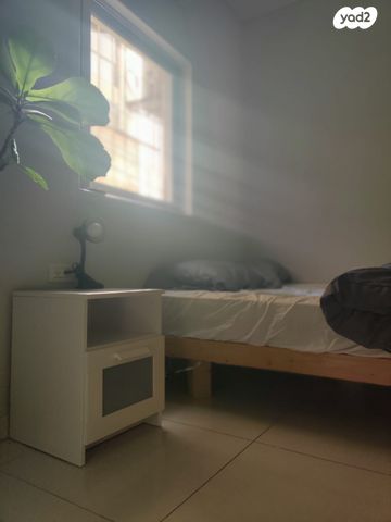 כ"ג יורדי הסירה 21