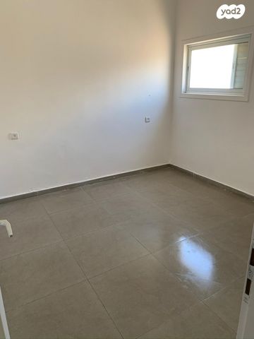 דירה, הרצל 40, רוטשילד עצמאות, בת ים