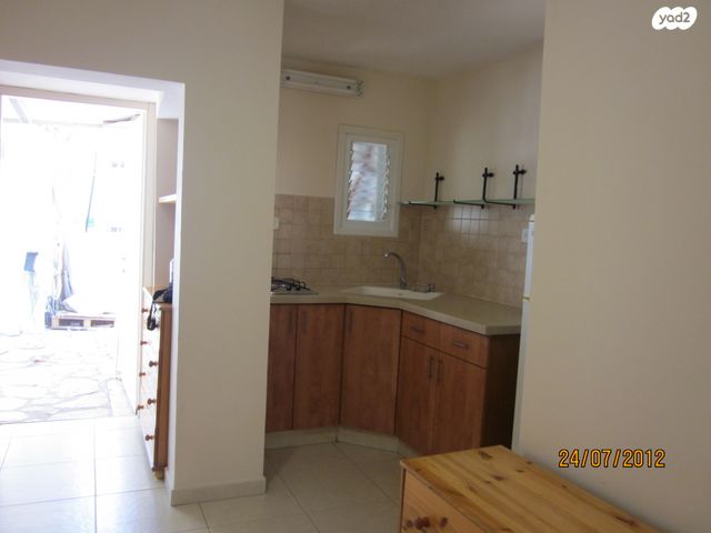 דירת גן, ברל כצנלסון 79, נווה עמל, הרצליה