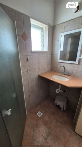 דירה, שרת 19, קרית עמל, קרית טבעון