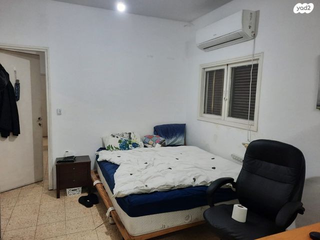 אנצו סירני 34