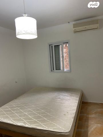 דירה, סמטת האשכולית 2, אושיות, רחובות