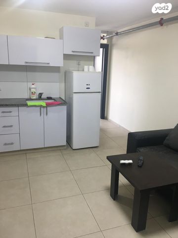 דירה, חניון בית עובד 12 1, מונטיפיורי, הרכבת, תל אביב יפו