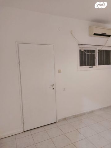 דירה, גורדון 10, הצפון הישן - דרום, תל אביב יפו