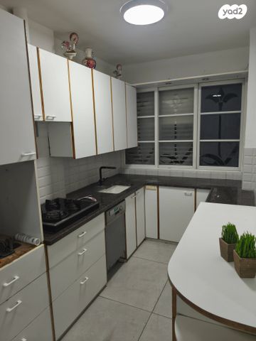 דופלקס, עולי הגרדום 23, רמז, מערב ותיק, ראשון לציון