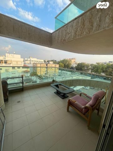 דירה, וייצמן 57, עיר, מרכז העיר, נהריה