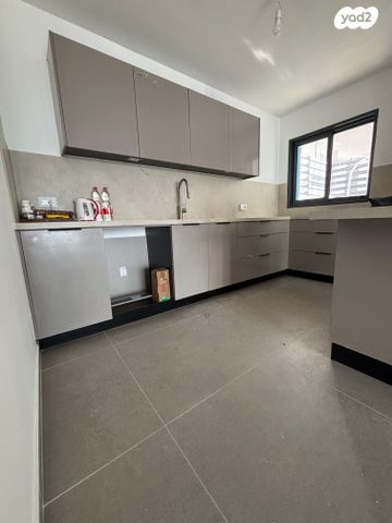 דירה, הרב מרדכי אליהו 9, כרמי הנדיב, אחוזת רוטנר, קרית מלאכי