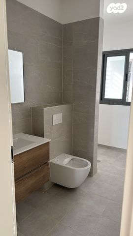 דירה, רקפת 6, הפרחים, חריש