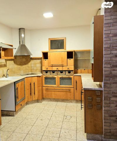 דו משפחתי, משה רחמילביץ' 129, פסגת זאב, ירושלים