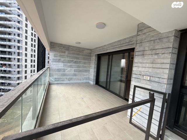 דירה, יונה וולך 7, גרין פארק החדשה, הוד השרון