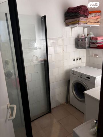 דרך אבא הלל 70