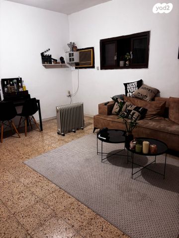 דירה, דרך אבא הלל 70, שכונת גפן, רמת גן