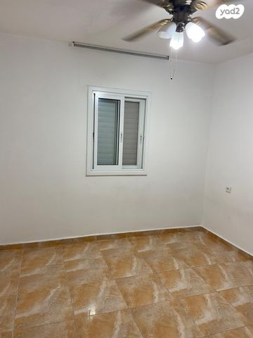 דירה, סמטת האשכולית 2, אושיות, רחובות