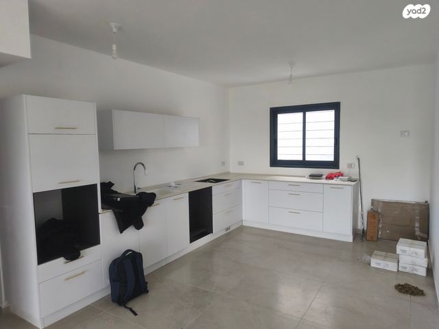 הרב מרדכי אליהו 21