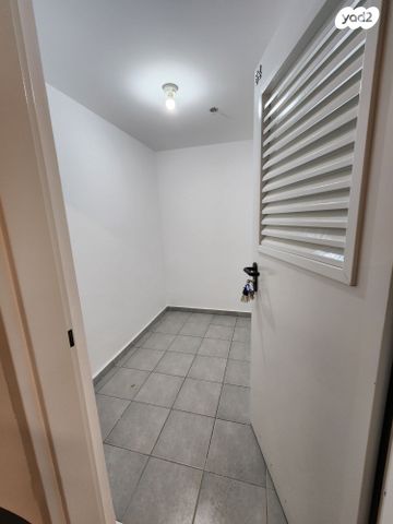 דירה, לאה גולדברג 14, צפון נס ציונה, נס ציונה