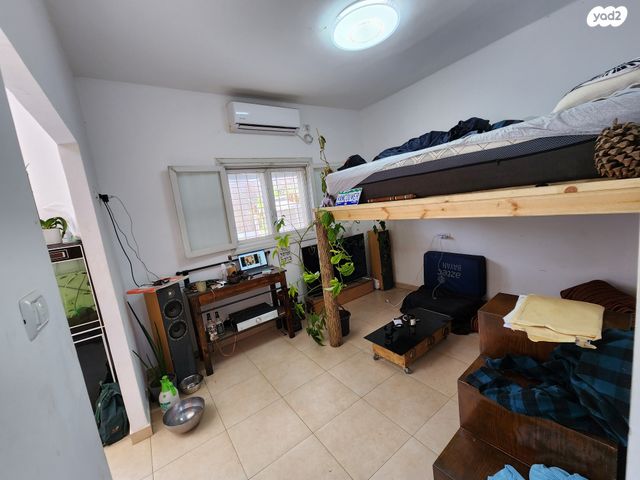 בית פרטי/ קוטג', המעגל 38, גיל עמל, הוד השרון