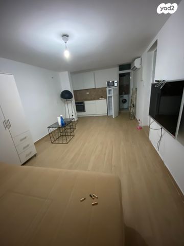 יחידת דיור, ואן גוך 14, רובע ט"ו, אשדוד