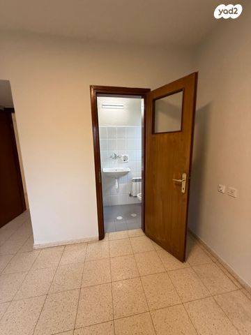 דירה, חיים בג'איו 9, קטמון הישנה, ירושלים