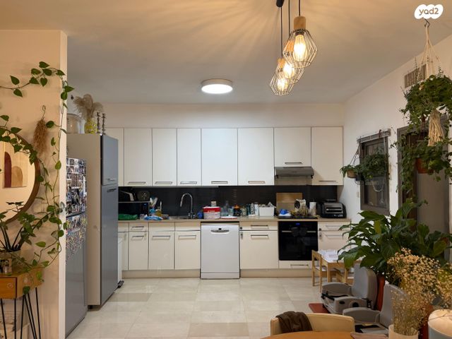 דירה, נחלת יצחק 18, נחלת יצחק, תל אביב יפו