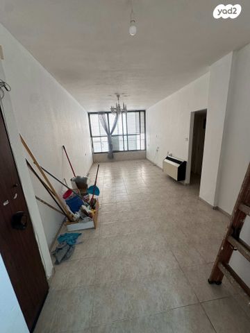 דירה, השיקמה 14, דרום מערב ותיק, בת ים