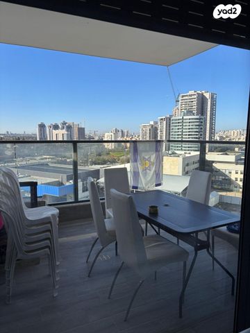 דירה, יצחק שמיר 9, רמת הדר, גבעת שמואל