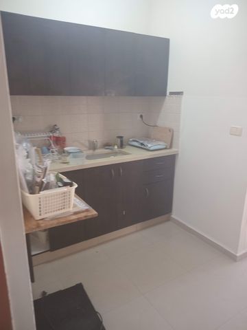 דירה, זאב ברנדה 13, המרכז השקט / מרכז העיר, פתח תקווה