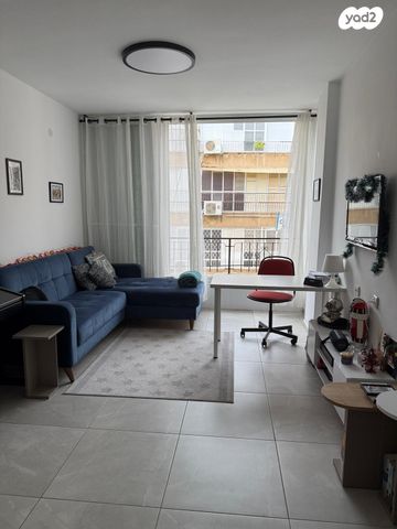 דירה, ארלוזורוב 72, עצמאות יוספטל, בת ים