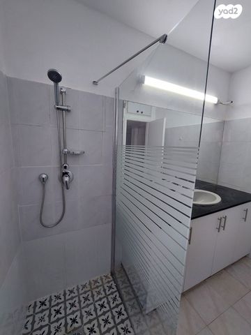 דירה, נתן אלתרמן המשורר 2, קרית נורדאו, נתניה