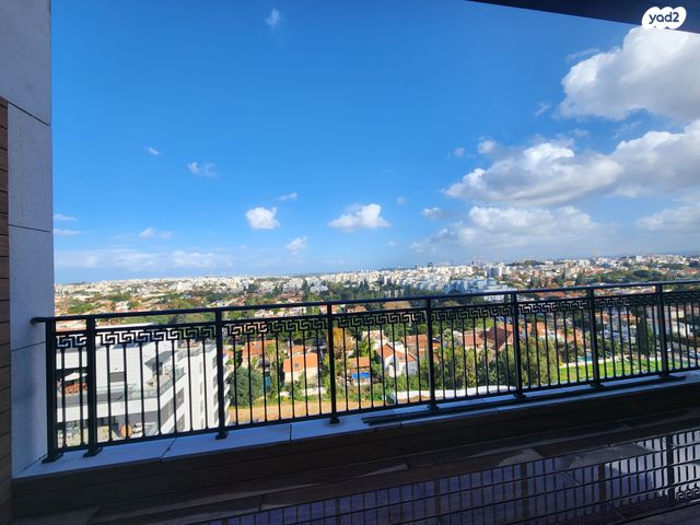 דירה, יצחק שמיר 30, מרכז דרום, רעננה