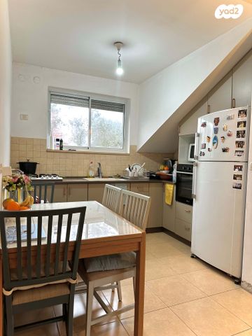 עמק יזרעאל 14