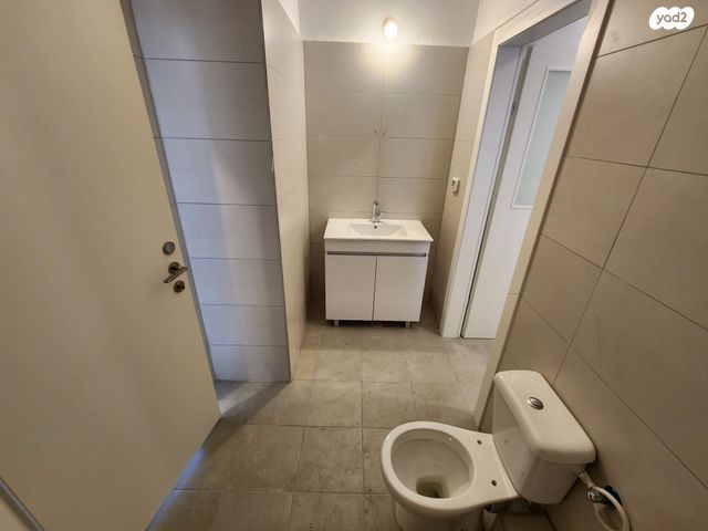 דירה, לאה גולדברג 14, צפון נס ציונה, נס ציונה