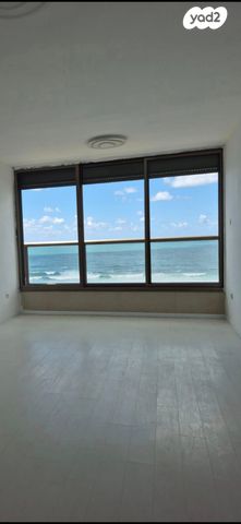 דירה, דרך בן גוריון 61, רוטשילד עצמאות, בת ים