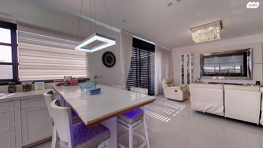 בית פרטי/ קוטג', הר תבור 123, הפארק, כפר סבא