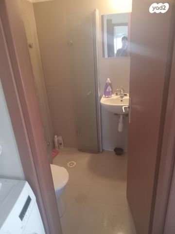 דירה, זאב ברנדה 13, המרכז השקט / מרכז העיר, פתח תקווה