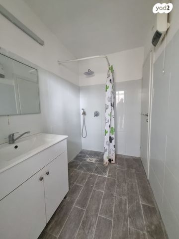 דירה, סמטת התפוז 3, אושיות, רחובות