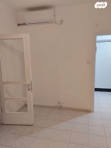 דירה, גורדון 10, הצפון הישן - דרום, תל אביב יפו