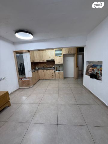 דירה, שפרינצק 8, קרית ים ב', קרית ים