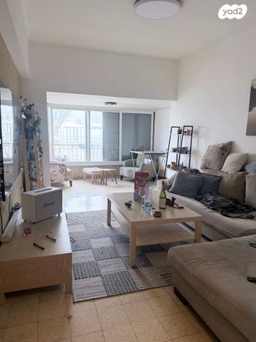 ז'בוטינסקי 79