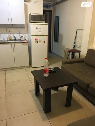 דירה, חניון בית עובד 12 1, מונטיפיורי, הרכבת, תל אביב יפו