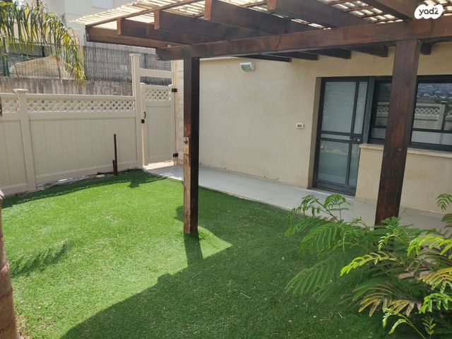 דירה, האלונים 202, חוסן, חוסן