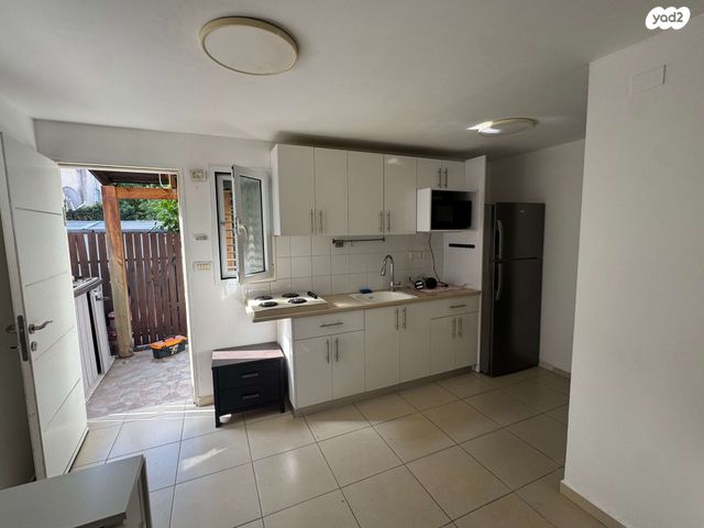 יחידת דיור, קרן היסוד 112, מרכז העיר, סביניה, הוותיקה, קרית ביאליק